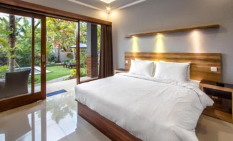 Hotel The Belong By Sila Dharma Mesari Management Canggu Esterno foto
